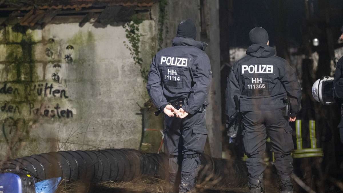Proteste in Lützerath: Zwei Aktivisten harren weiter in Tunnel aus