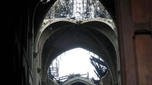 Eine Innenansicht verdeutlicht die Schäden an der Kirche. Foto: POOL