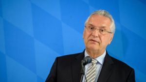 Bayerns Innenminister Joachim Herrmann (CSU) Foto: dpa/Matthias Balk