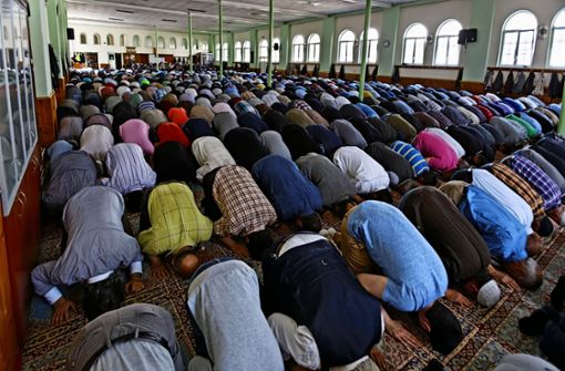 Einige Stimmen fordern eine würdige Gebetsstätte für Muslime in der Stadt. Foto: Mauritius