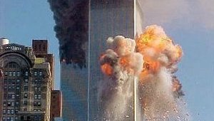 Die Bilder des brennenden World Trade Centers sind zum Symbol einer neuartigen Bedrohung geworden.  Foto: dpa