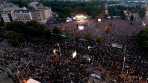 In Chemnitz haben Zehntausende das Konzert gegen Rassismus besucht. Foto: dpa