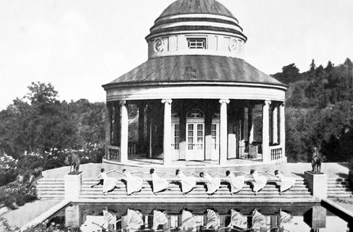 Ausdruckstanz in den 1920ern am Teehaus im damals noch privaten und nicht öffentlich zugänglichen Weißenburgpark des Unternehmers Ernst von Sieglin. Foto: Arthur Ohler