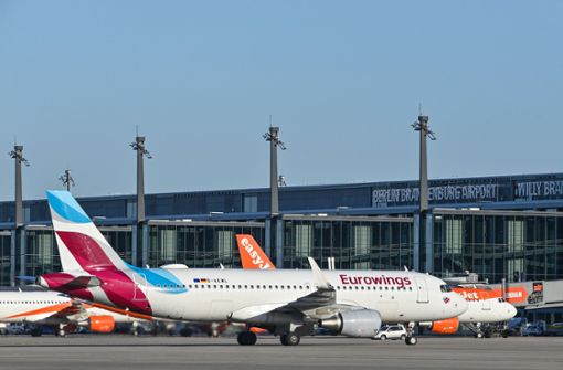 Eurowings will seine Ticketpreise anheben. (Archivbild) Foto: dpa/Patrick Pleul