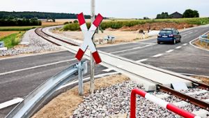 Auch über die finanzielle Förderung der Kreuzung    der Bahnstrecke mit der Eberdinger Straße wird derzeit gerungen. Foto: factum/Granville