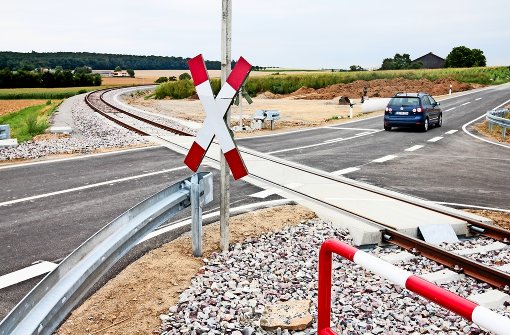 Auch über die finanzielle Förderung der Kreuzung    der Bahnstrecke mit der Eberdinger Straße wird derzeit gerungen. Foto: factum/Granville