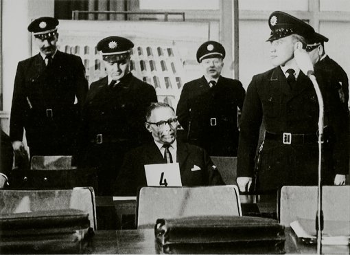 Der Zuffenhäuser Wilhelm Boger wurde auch „Bestie von Auschwitz“ genannt. Das Bild zeigt ihn auf der Anklagebank während des Frankfurter Auschwitz-Prozesses. Foto: dpa
