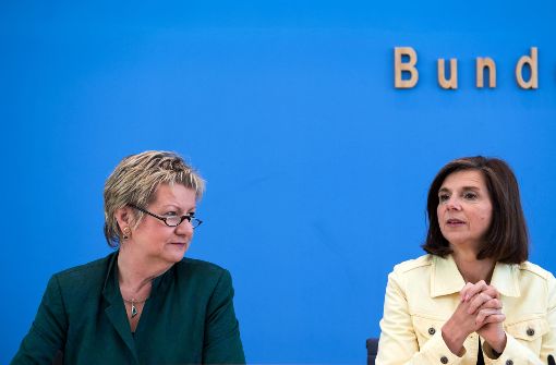 Sylvia Löhrmann und Katrin Göring-Eckardt ziehen Schlüsse aus dem Wahlergebnis vom Sonntag. Foto: dpa