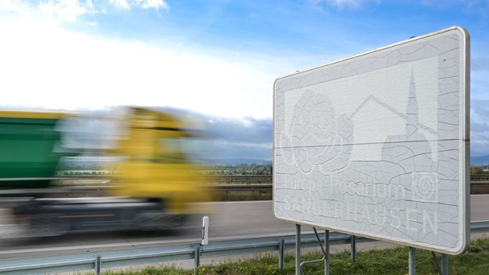 Warum sind Hinweisschilder an Autobahnen so teuer?