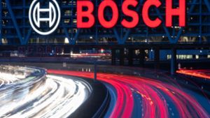 In der Automobilproduktion rechnet Bosch mit einem Minus von mindestens 20 Prozent (Symbolbild). Foto: picture alliance/dpa/Sebastian Gollnow