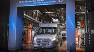 In Werk in Düsseldorf, wo der E-Sprinter gebaut wird, hat Daimler mehrere Millionen-Euro investiert. Foto: Daimler AG/Mercedes-Benz AG – Global Comm
