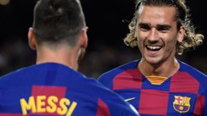 Wann dürfen Antoine Griezmann und Messi wieder jubeln? Gute Frage. Foto: AFP/Lluis Gene