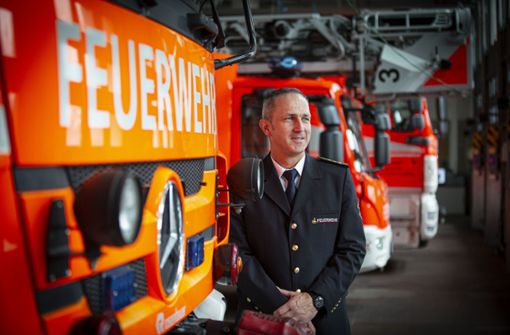 Georg Belge hat vor kurzem die Leitung der Stuttgarter Feuerwehr übernommen – und in den nächsten Monaten und Jahren einiges zu tun. Foto: Leif Piechowski/Leif Piechowski