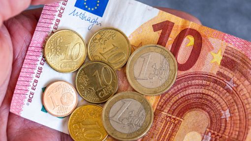 12,41 Euro: genau so viel beträgt der Mindestlohn im Jahr 2024. Foto: dpa/Jan Woitas