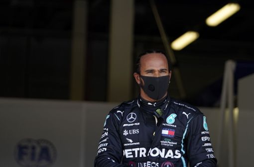 Weltmeister Lewis Hamilton (Großbritannien) hat sich im vierten Formel-1-Rennen der Saison die 91. Pole Position seiner Karriere geholt. Foto: AP/Will Oliver