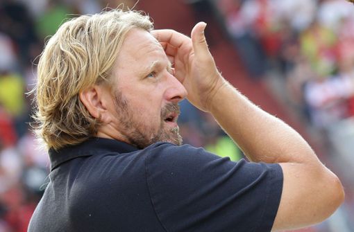 Sven Mislintat äußert sich zu den Verletzungsfällen beim VfB Stuttgart. Foto: Pressefoto Baumann/Hansjürgen Britsch