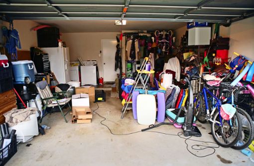 In der Garage muss immer Platz für das Auto bleiben – anders als hier. Foto: Adobe Stock/lunamarina