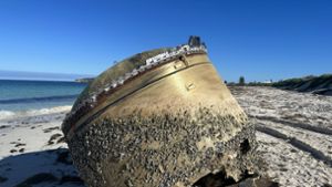 Das Objekt wurde an einem Strand nördlich von Perth angespült. Foto: dpa