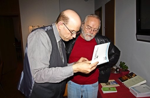 Achim Bonenschäfer (links) hat im Muse-O gesprochen. Foto: Ralf Recklies