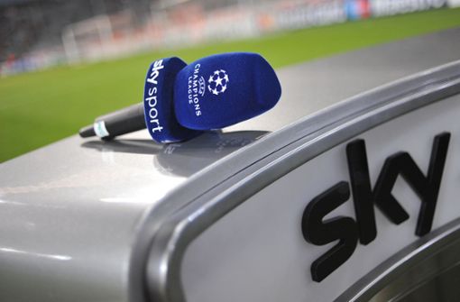 Der Sportsender Sky reagiert auf die ausfallende Live-Berichterstattung. Foto: dpa/Andreas Gebert
