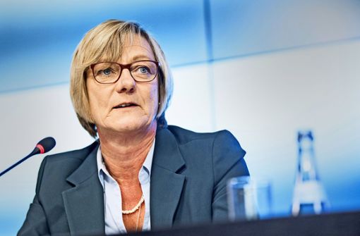 Finanzministerin Edith Sitzmann muss bei den Wünschen  bremsen: die Steuereinnahmen steigen künftig nicht mehr so stark wie in den Vorjahren Foto: dpa/Sebastian Gollnow