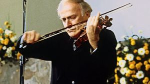 Vom Wunderkind zum musikalischen Weltbürger: Yehudi Menuhin Foto: dpa