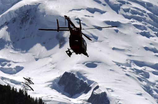 In Frankreich hat es ein Lawinenunglück gegeben, bei dem eine Bergwanderin ums Leben gekommen ist (Symbolbild). Foto: AFP