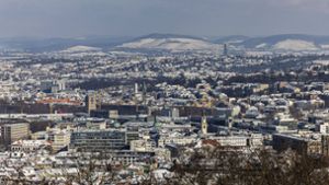 Am Wochenende bekommt Stuttgart seinen ersten Schnee (Archivbild aus dem Februar 2021). Foto: imago images//Arnulf Hettrich