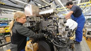 Bis Januar 2014 hieß Rolls-Royce Powersystems in Friedrichshafen Tognum-AG  und baute ebenso Motoren Foto: dpa