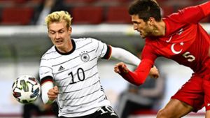 Durchwachsener Auftritt gegen Tschechien: Julian Brandt (links) Foto: AP/Martin Meissner