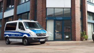 In mehreren Bundesländern war die Polizei im Einsatz – hier in Hamburg. Foto: dpa/Tnn
