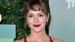 Schauspielerin Leighton Meester macht es vor: Festliches Weihnachts-Make-up muss gar nicht aufwändig sein. Foto: IMAGO/Future Image
