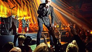 Ronan Keating am Dienstagabend beim „Night Of The Proms“-Spektakel in der Stuttgarter Schleyerhalle. Foto: Lichtgut/Oliver Willikonsky