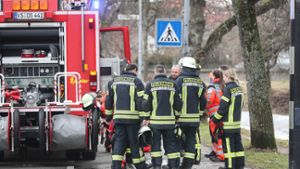 Die Feuerwehr barg die Leiche aus der Brigach in Donaueschingen. Foto: Marc Eich