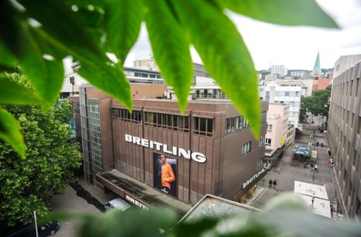 Ein vertrauter Schriftzug neben dem Rathaus: Breitling hat sich rund 71 Jahre in Stuttgart behaupten können. Nun ist Schluss. Foto: Lichtgut/Max Kovalenko