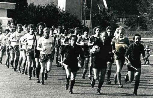 Ein Foto aus der Saison 1980/81, als der SGV Murr die Amateure des VfB Stuttgart in der dritten Runde des wfv-Pokals zu Gast hatte. Das Endergebnis: 1:6. Foto: Werner Kuhnle