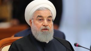 Iran steigt teilweise  aus und setzt Partnern Frist