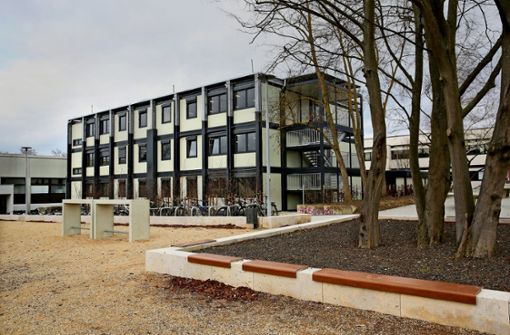 Das Containergebäude wird für viele Schüler  zum vorübergehenden Lernort. Foto: Horst Rudel