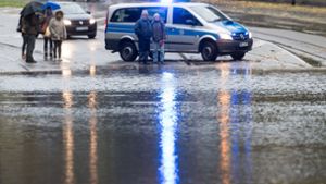 Hochwasser in Freiburg nach dem Unwetter am Sonntag. Foto: dpa
