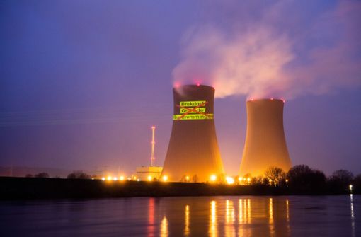 Ende 2021 wurden die Kernkraftwerke Brokdorf, Gundremmingen und Grohnde abgeschaltet. Bis sie zurückgebaut sind, wird es aber noch dauern. Foto: dpa//Julian Stratenschulte