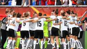 Ausgelassene Freude bei den österreichischen Fußballdamen. Foto: AFP