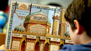 Die fünf Säulen des Islam können Gegenstand des Religionsunterrichts sein. Foto: dpa