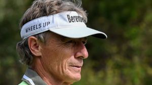 Bernhard Langer hat drei Monate nach dem Riss der linken Achillessehne sein Comeback auf der PGA Tour Champions gegeben. Foto: Paul Hennessy/Zuma Press/dpa