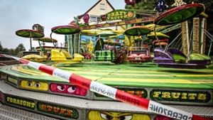 Eine Gondel an dem Karussell mit dem Namen „Crazy fruits“ hatte sich um Juli 2018 auf einem Straßenfest in Remseck bei voller Fahrt gelöst. Foto: dpa