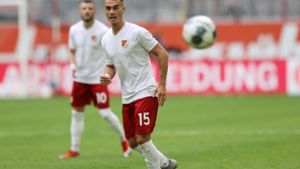 VfB-Leihspieler Erik Thommy spielt derzeit für Fortuna Düsseldorf. Foto: firo Sportphoto/Jürgen Fromme