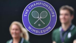 Auch das Tennisturnier in Wimbledon fällt wegen des Coronavirus aus. (Symbolbild) Foto: AFP/DANIEL LEAL-OLIVAS