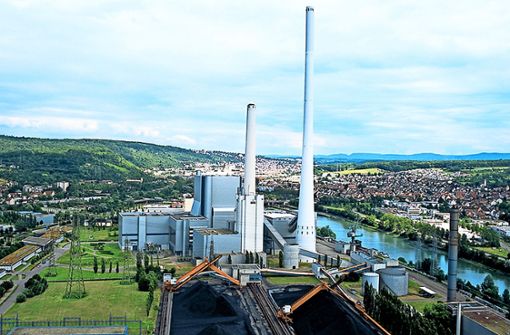Im Kraftwerk Altbach/Deizisau wird Kohle verbrannt, um Strom und Fernwärme zu erzeugen. Noch ist unklar, wie   hier  klimaneutral produziert werden soll. Foto: EnBW