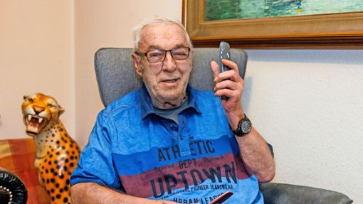 Ein gewiefter Mann: der 77-jährige Henry Füge aus Böblingen Foto: /Stefanie Schlecht