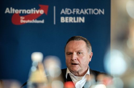 Der Berliner AfD-Landeschef Georg Pazderski macht die Landesregierung haftbar. Foto: dpa/Paul Zinken