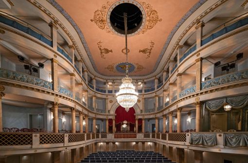 Im Schlosstheater gibt es eine im Original erhaltene Bühnenmaschinerie. Foto: Jürgen Bach